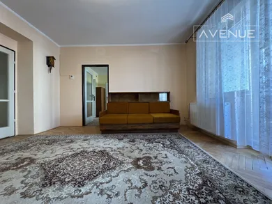 Квартиры на продажу, 3-комнатные, Žilina · €197 000