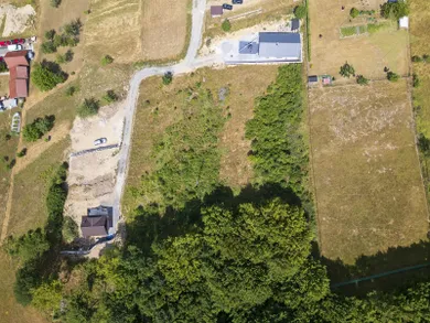 Na predaj pozemok, 847 m², Banský Studenec, Roľnícka