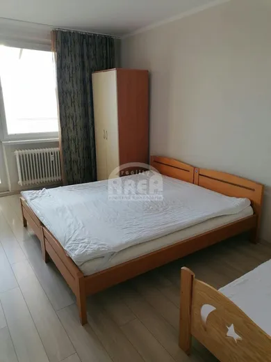Na prenájom 2-izbový byt, 58 m², Michalovce, -