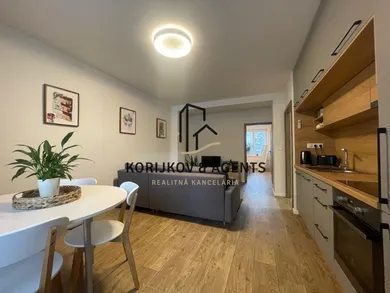 Mieszkania na sprzedaż, 3-pokojowe, Humenné · €119 900