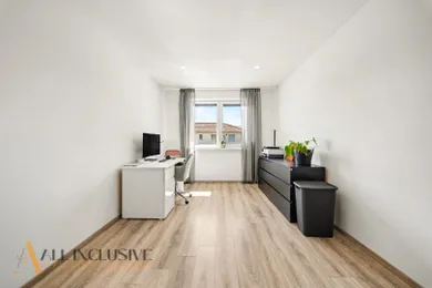Na predaj 3-izbový byt, 80 m², Dunajská Streda