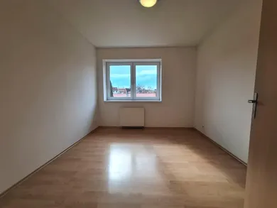 Na prenájom 3-izbový byt, 65 m², Kežmarok, Dr. Alexandra