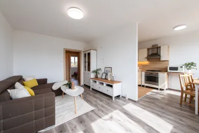 Квартири в оренду, 3-кімнатні, Košice-Západ · €900