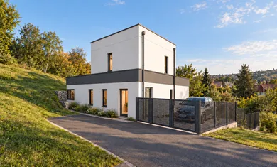 Na predaj 4-izbový dom, 125 m², Bratislava-Devín, Za bránou