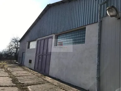 Na prenájom komerčné v Bratislava-Záhorská Bystrica · €6 640 · Pôvodný stav