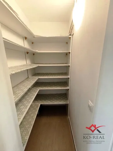 Na predaj dom, 64 m², Nová Bošáca, Predpoloma