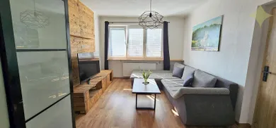 Na predaj 2-izbový byt, 52 m², Partizánske, Komenského
