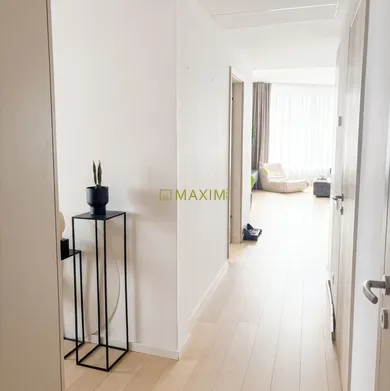 Na predaj 3-izbový byt, 83 m², Bratislava-Staré Mesto, Čulenova