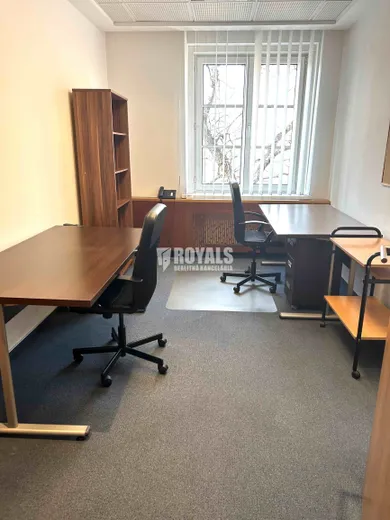 Objekty na prenájom, Bratislava-Nové Mesto · €655