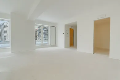 Na predaj 4-izbový byt, 160 m², Bratislava-Ružinov, Záhradnícka