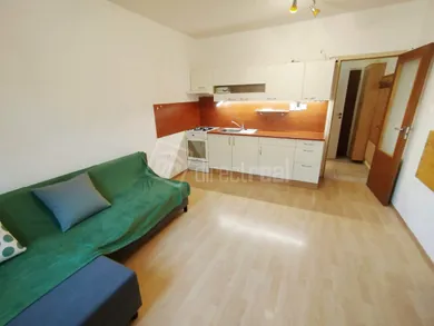 Byty na prenájom 1-izbový, Skalica · €450