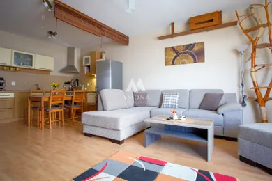 Na predaj 2-izbový byt, 62 m², Dunajská Lužná, Jarná