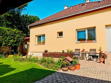 Дома на продажу, Levice · €245 000