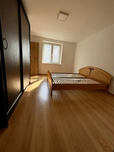 Na prenájom 2-izbový byt, 55 m², Čadca, Májová