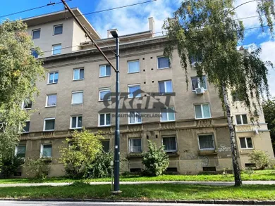 Byty na predaj 1-izbový, Bratislava-Ružinov · €190 000