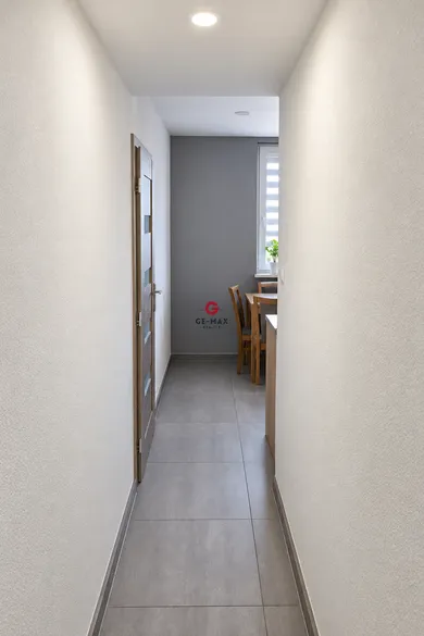 Na predaj 3-izbový byt, 72 m², Strážske, Komenského