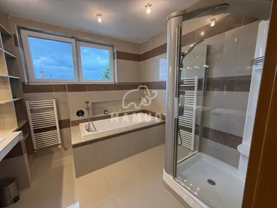 Na prenájom 4-izbový byt, 125 m², Žilina, Vajanského