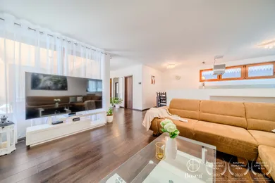 Domy na predaj 4-izbový, Bratislava-Rača · €579 000