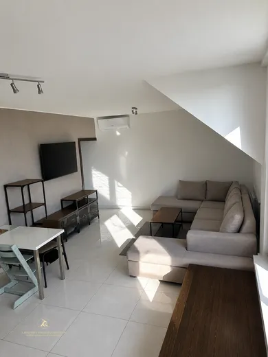 Na predaj 3-izbový byt, 84 m², Pezinok, Moyzesova