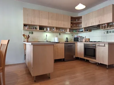 Na predaj 3-izbový byt, 80 m², Zvolen