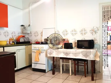 Na predaj 3-izbový dom, 136 m², Bezenye