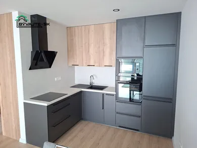 Na prenájom 2-izbový byt, 50 m², Kanianka, Pánsky háj