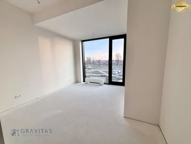 Na predaj 3-izbový byt, 103 m², Bratislava-Ružinov, Prístavná