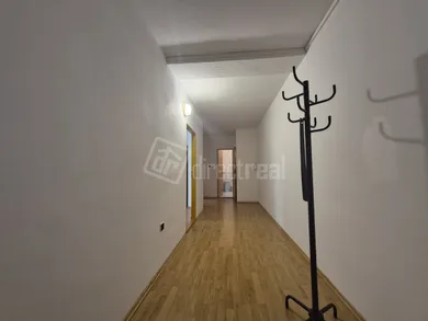 Na prenájom 3-izbový byt, 109 m², Trenčín, Halalovka