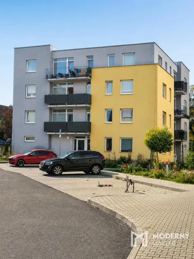 Na prenájom 1-izbový byt, 44 m², Poprad, Továrenská štvrť
