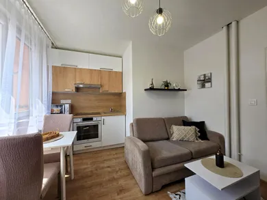 Mieszkania na wynajem, 2-pokojowe, Košice-Západ · €590
