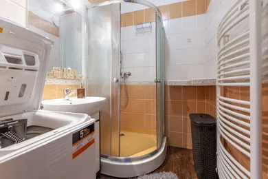 Na predaj 2-izbový byt, 47 m², Gajary, Športová