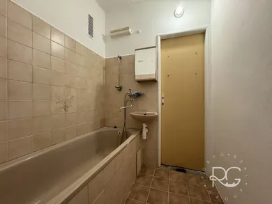 Na predaj 1-izbový byt, 31 m², Bratislava-Dúbravka, Ľuda Zúbka