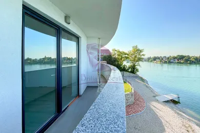 Na predaj 2-izbový byt, 82 m², Senec, Slnečné jazerá