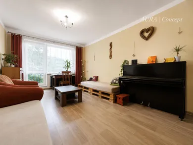 Mieszkania na sprzedaż, 3-pokojowe, Považská Bystrica · €153 500