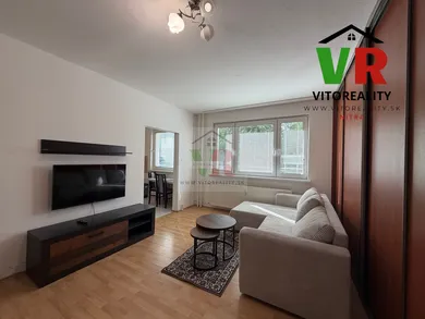 Mieszkania na wynajem, 1-pokojowe, Nitra · €550