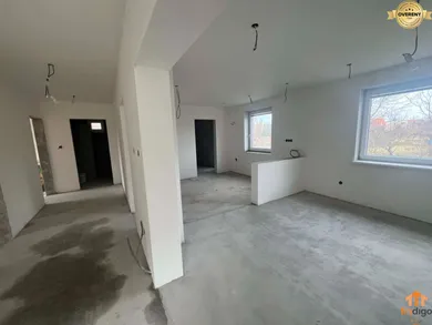 Na predaj 3-izbový dom, 112 m², Šurany, Na Vŕšku