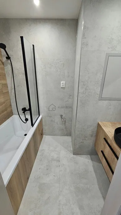Na predaj 4-izbový byt, 71 m², Košice-Nad jazerom, Sputniková