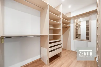 Na predaj 5-izbový dom, 214 m², Dunajský Klátov