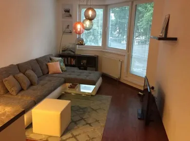 Byty na prenájom 2-izbový, Bratislava-Ružinov · €950