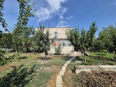 Na predaj 4-izbový dom, 150 m², Gabčíkovo