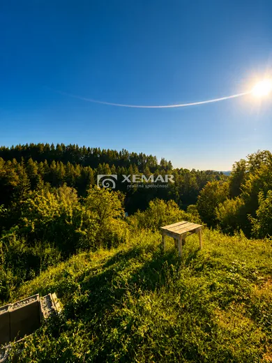 Na predaj 3-izbový rekreačný dom, 90 m², Banská Bystrica