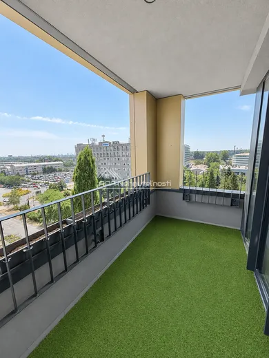 Na prenájom 3-izbový byt, 85 m², Bratislava-Ružinov, Mlynské nivy