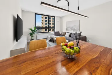 Na prenájom 3-izbový byt, 72 m², Bratislava-Ružinov, Jarabinková