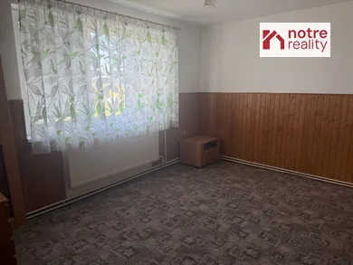 Na predaj 3-izbový byt, 98 m², Lučenec, J. Wolkra