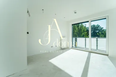 Na predaj 5-izbový byt, 210 m², Bratislava-Ružinov, Gagarinova