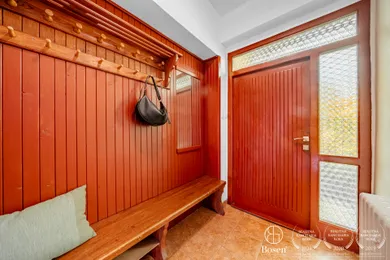 Na predaj 6-izbový dom, 132 m², Miloslavov