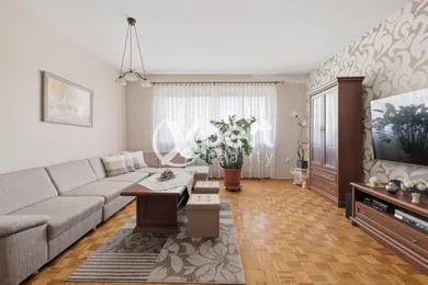 Na predaj 5-izbový dom, 174 m², Čierny Brod