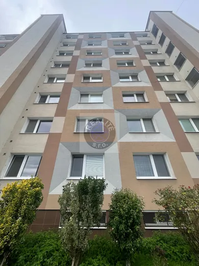 Na predaj 1-izbový byt, 35 m², Bratislava-Podunajské Biskupice
