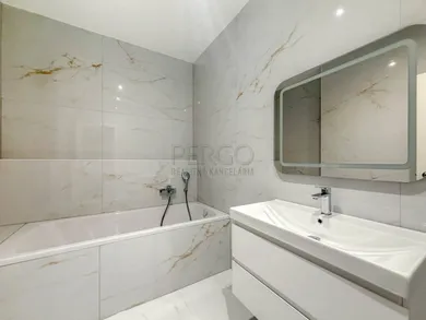 Na prenájom 4-izbový byt, 174 m², Bratislava-Staré Mesto, Havlíčková