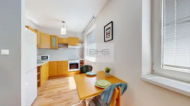 Na predaj 1-izbový byt, 44 m², Bratislava-Ružinov, Ružinovská